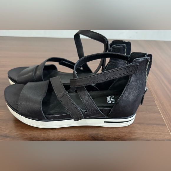 Eileen Fisher Sally wedge sandals in black leather size 7 - Picture 3 of 6